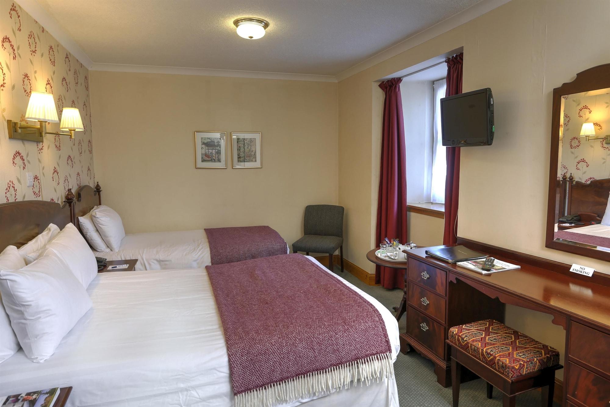 Best Western The Crianlarich Hotel Extérieur photo