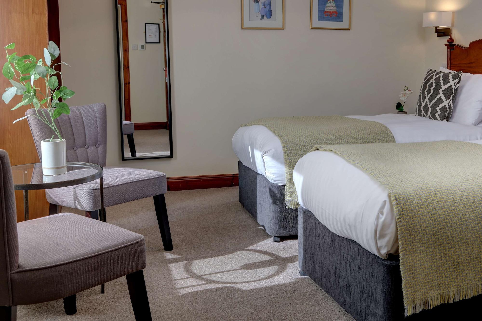 Best Western The Crianlarich Hotel Extérieur photo